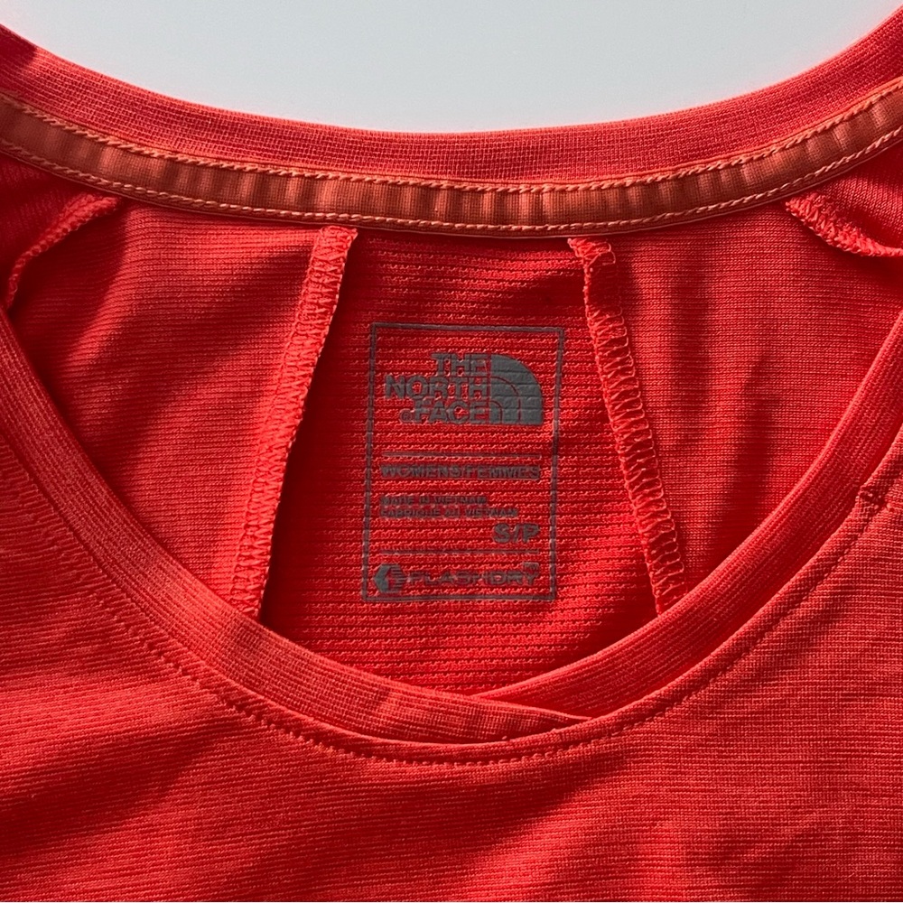 The North Face Women’s Ambition Long Sleeve Top in Orange Red S - Picture 5 of 8